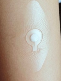 皮膚貼合細節與原版貼片實拍